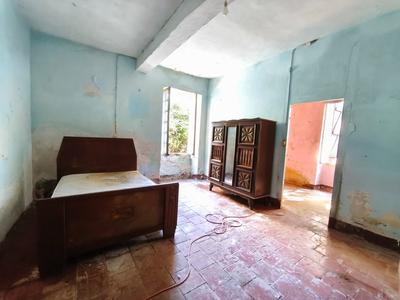 Maison - 180 m² - 6 pièces