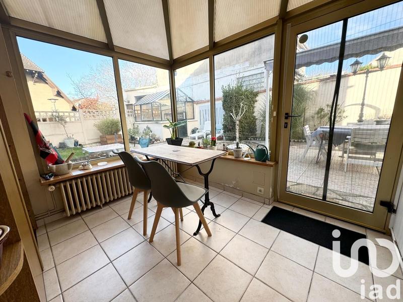 Maison - 92 m² - 4 pièces
