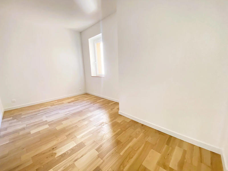Appartement - 132 m² - 5 pièces