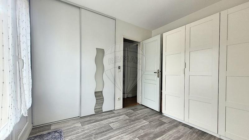 Maison - 82 m² - 5 pièces