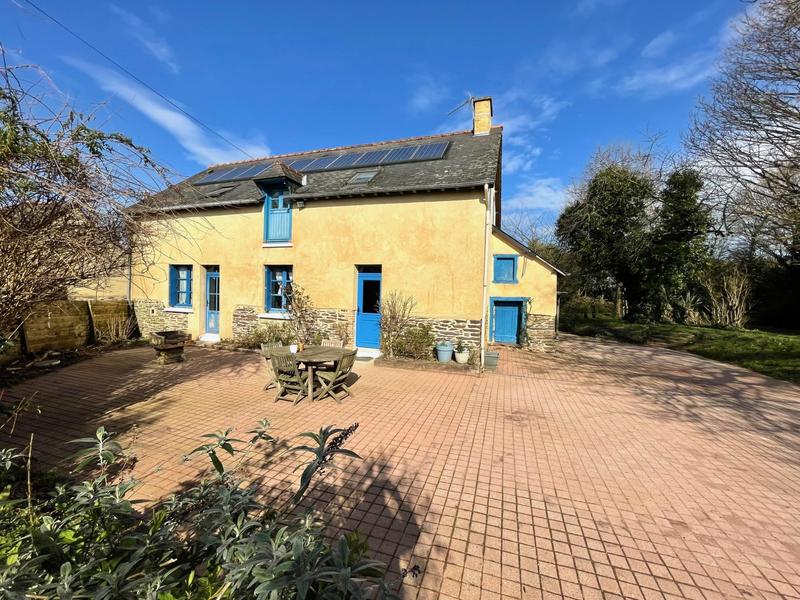 Maison ancienne - 137 m² - 6 pièces