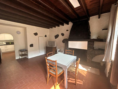 Appartement - 99 m² - 5 pièces