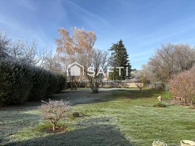 Maison - 213 m² - 4 pièces