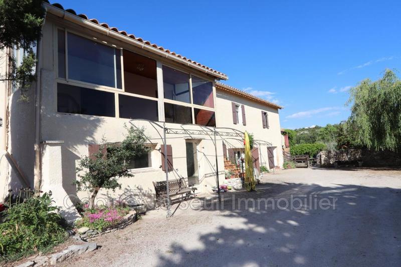 Mas - 400 m² - 7 pièces