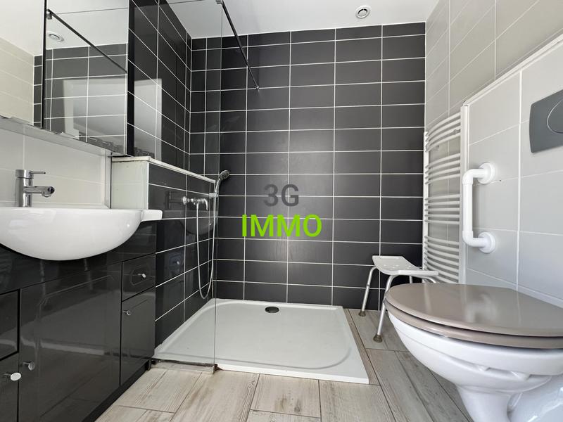 Villa - 80 m² - 4 pièces