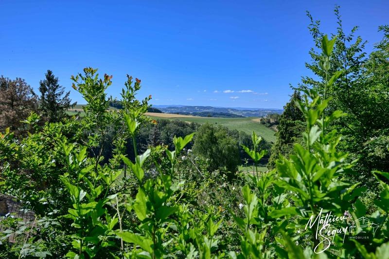 Terrain constructible - 810 m²