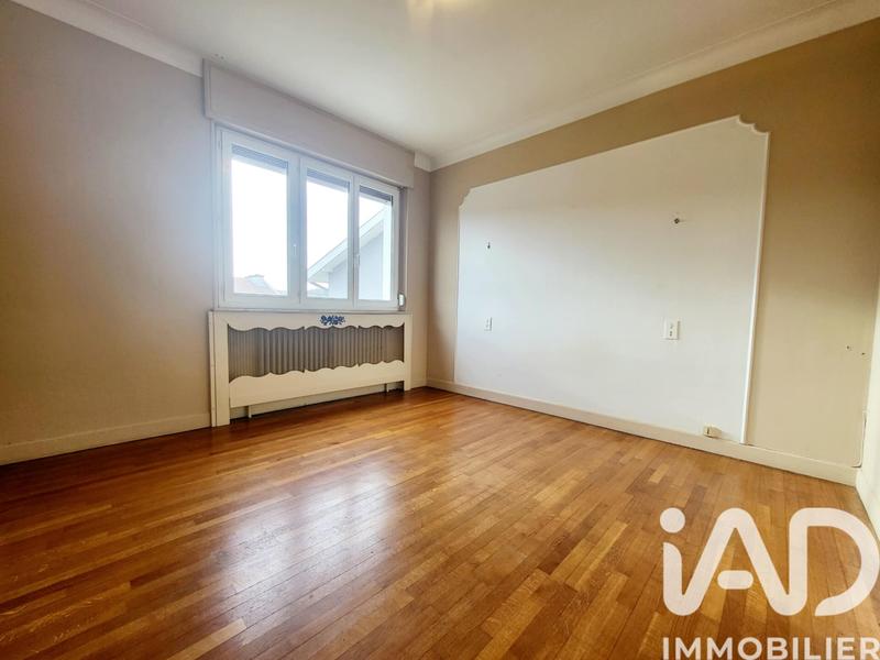 Appartement - 94 m² - 4 pièces