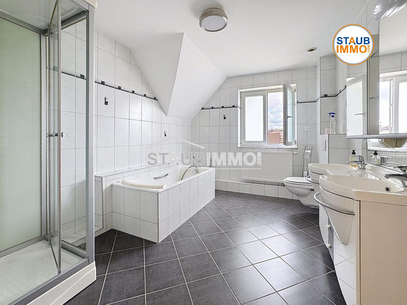 Maison - 145 m² - 5 pièces