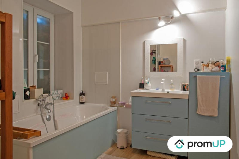 Maison ancienne - 137 m² - 4 pièces