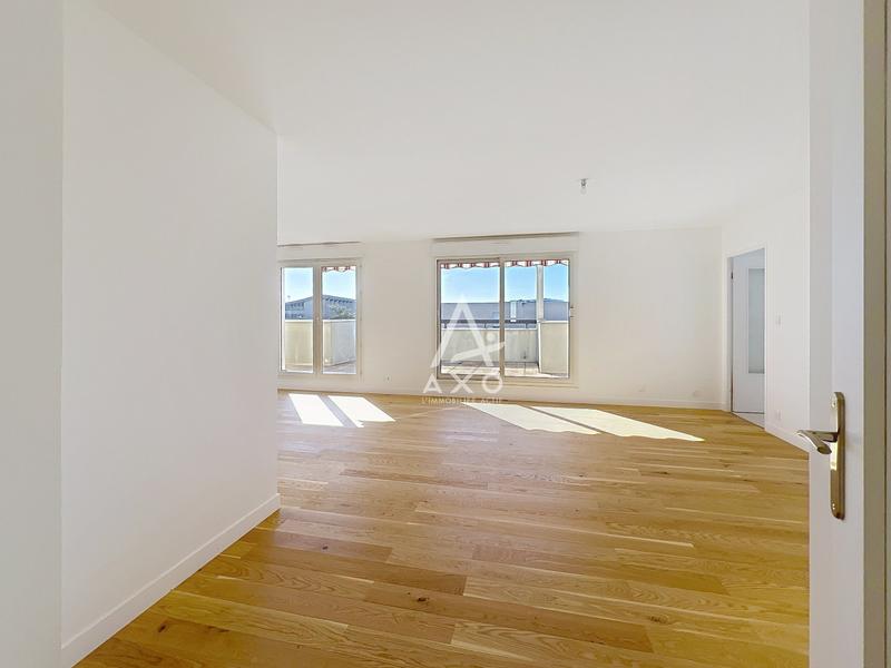 Appartement - 122 m² - 5 pièces