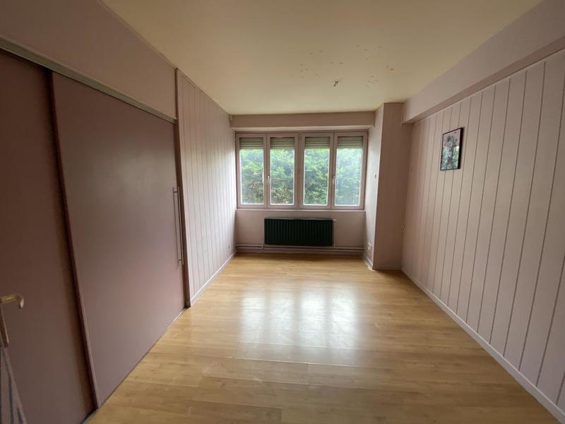 Appartement - 219 m² - 8 pièces