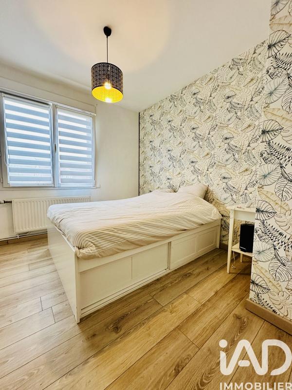 Maison - 95 m² - 5 pièces