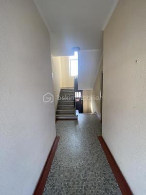 Immeuble - 300 m² - 13 pièces