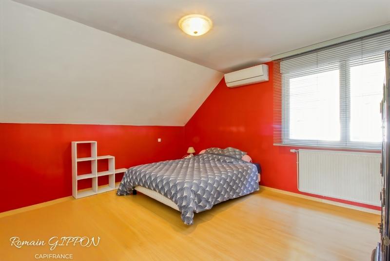 Maison - 286 m² - 11 pièces