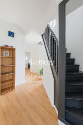 Maison - 165 m² - 4 pièces