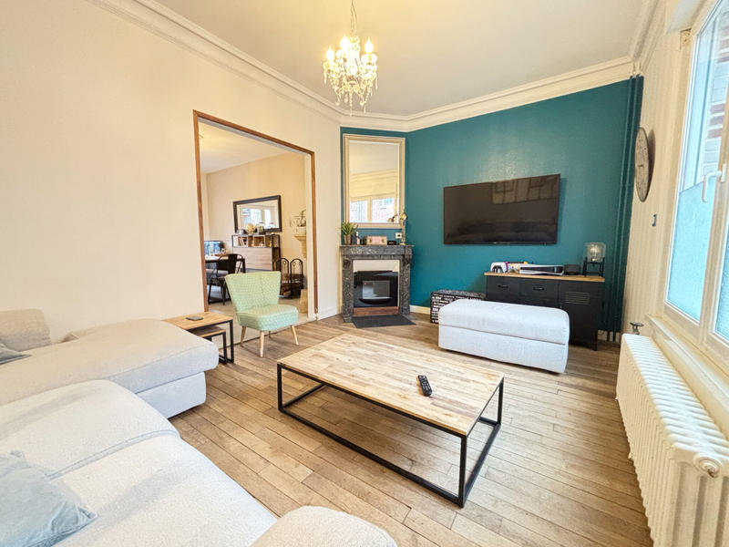 Maison - 159 m² - 7 pièces