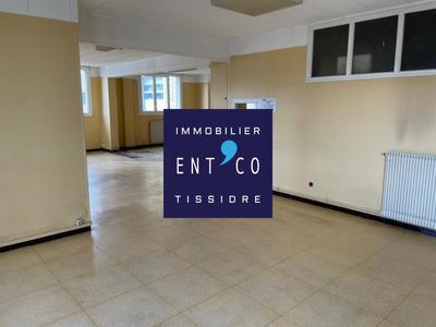 Entrepôt - 3 750 m²