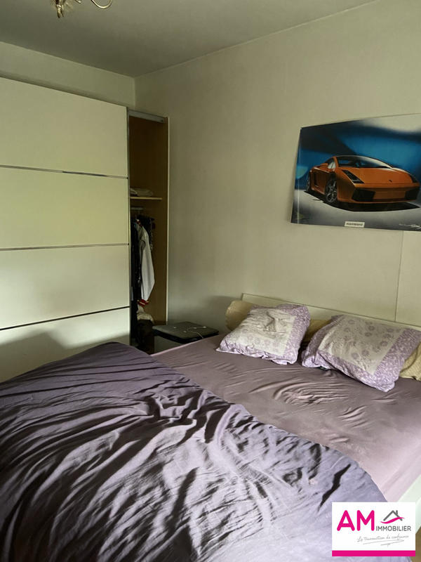 Maison - 220 m² - 9 pièces