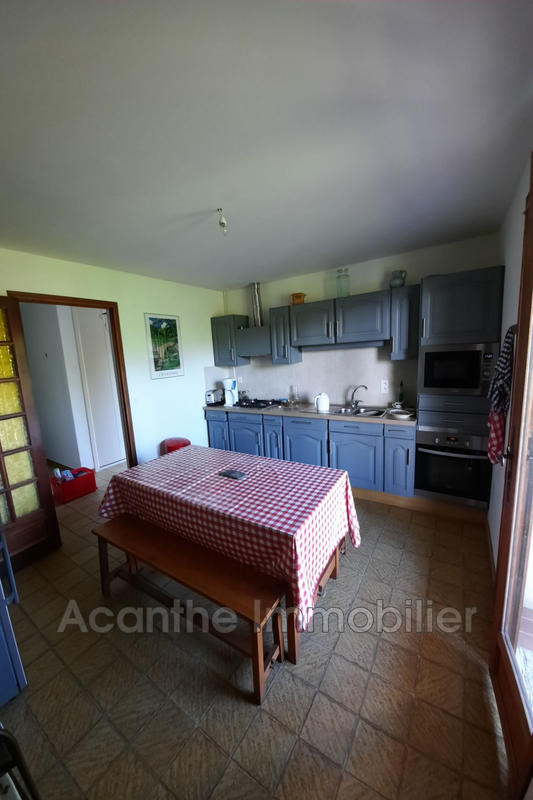 Maison - 106 m² - 4 pièces