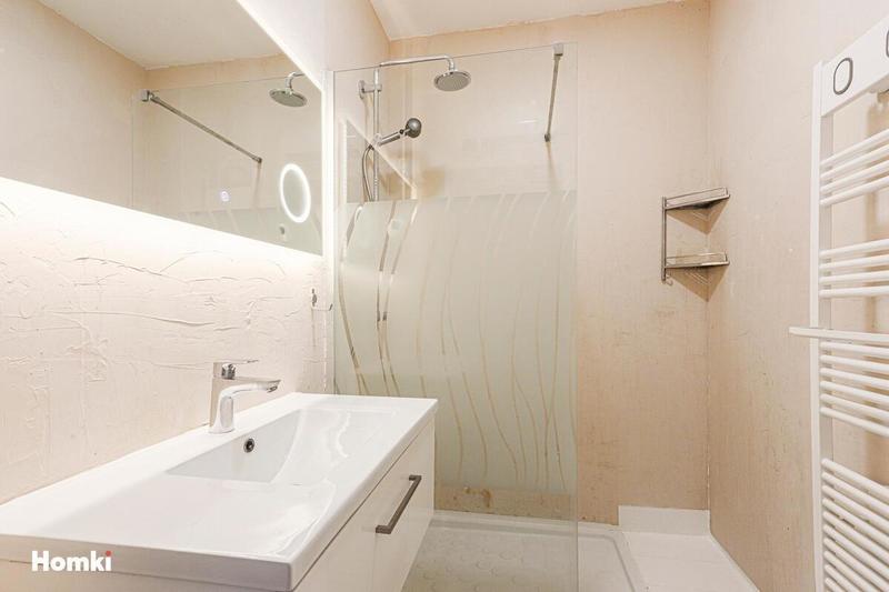 Appartement - 74 m² - 2 pièces