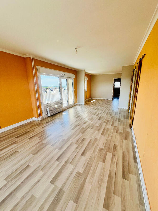 Appartement - 86 m² - 4 pièces