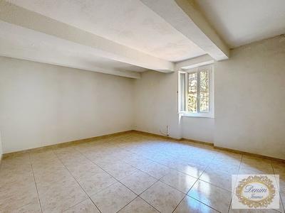 Maison ancienne - 100 m² - 5 pièces