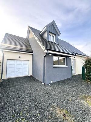 Maison traditionnelle - 110 m² - 2 pièces