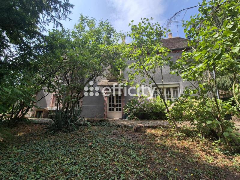 Maison - 231 m² - 6 pièces