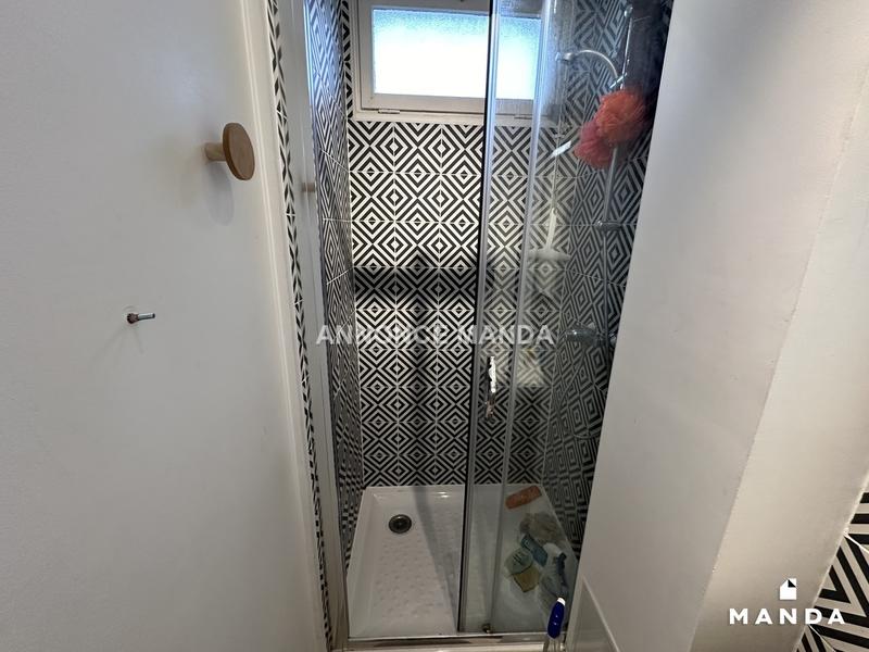 Chambre - 15 m² - 6 pièces