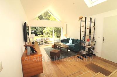 Maison - 102 m² - 6 pièces