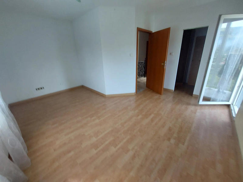 Maison - 157 m² - 6 pièces