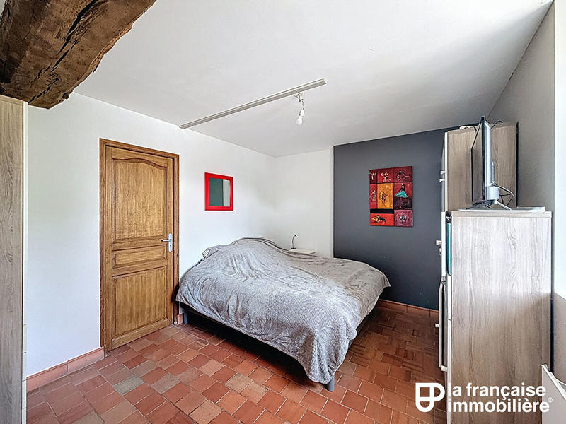 Maison - 174 m² - 7 pièces