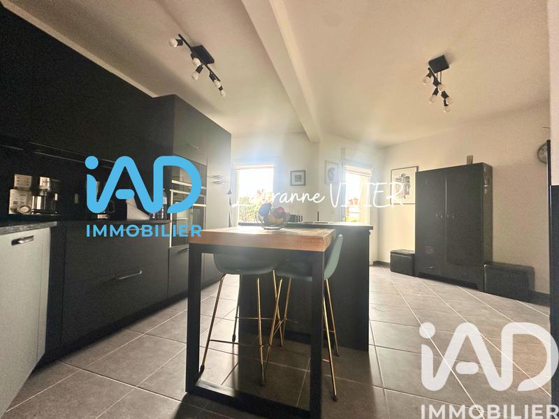 Appartement - 94 m² - 3 pièces