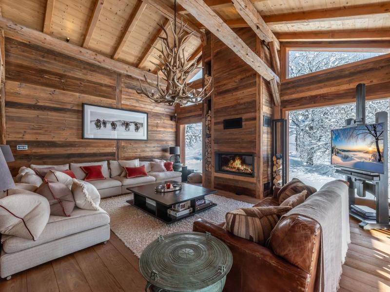 Châlet - 475 m² - 8 pièces