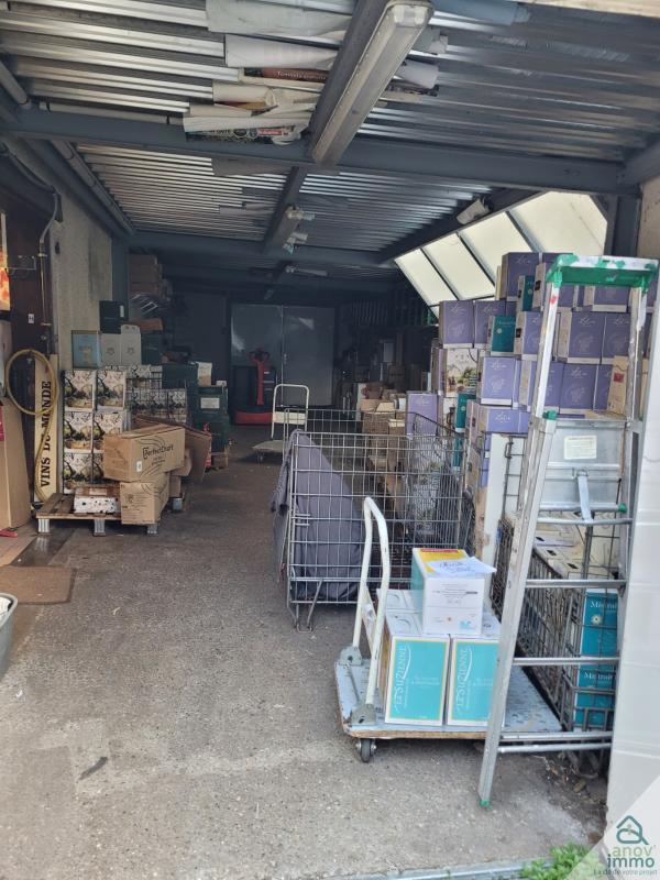 Fonds de commerce - Local commercial - 410 m²