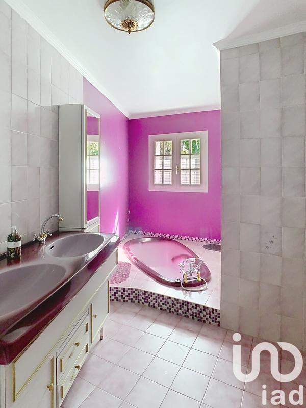 Maison - 157 m² - 7 pièces