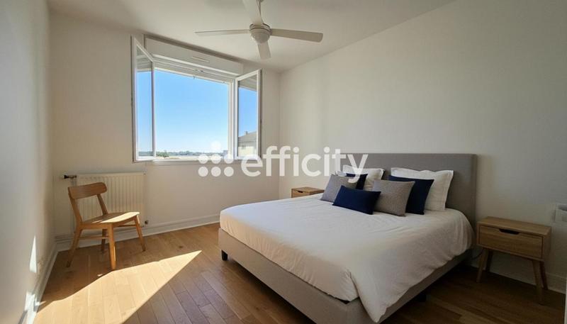 Appartement - 60 m² - 2 pièces