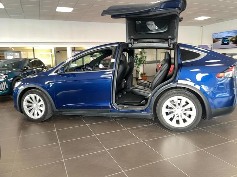 Tesla Model X 6 places 75 kWh Dual Motor