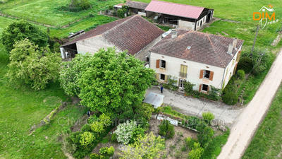 Maison - 260 m² - 8 pièces