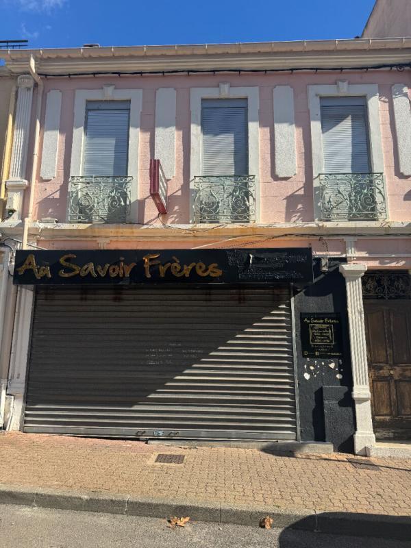 Immeuble - 186 m² - 8 pièces