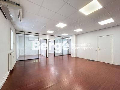 Bureau - 195 m²