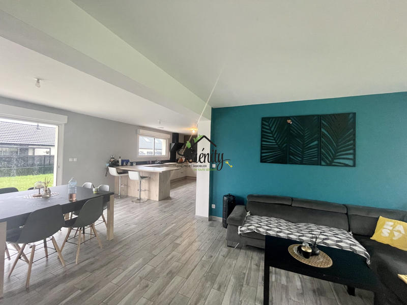 Maison - 140 m² - 6 pièces