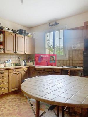 Maison - 95 m² - 5 pièces