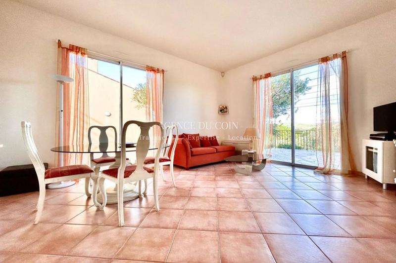 Propriété - 350 m² - 10 pièces