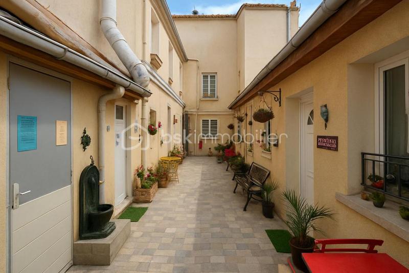 Immeuble - 364 m² - 14 pièces