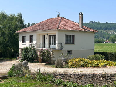 Maison - 82 m² - 4 pièces