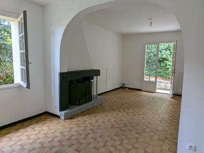 Maison - 130 m² - 7 pièces