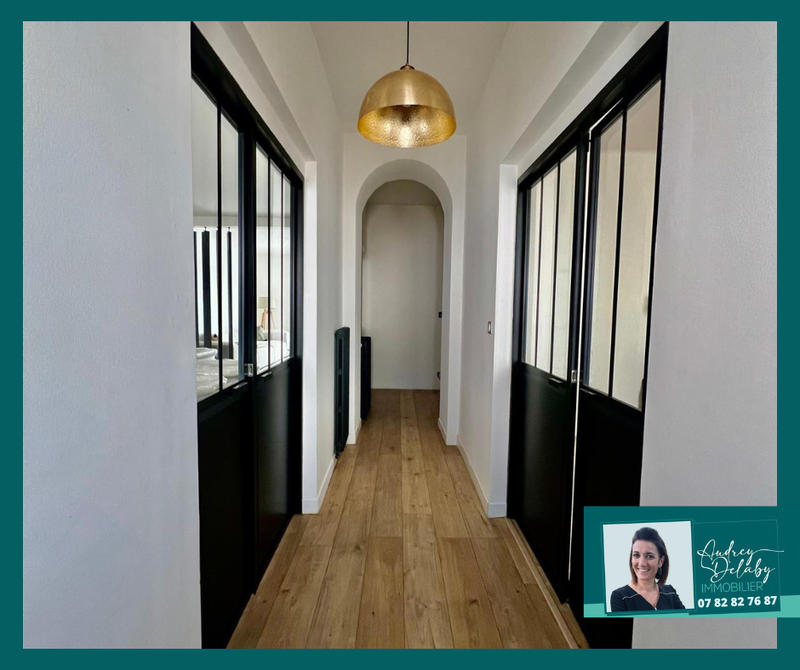 Maison - 205 m² - 7 pièces