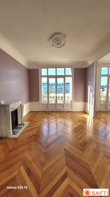 Appartement - 125 m² - 4 pièces