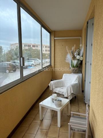 Appartement - 90 m² - 3 pièces